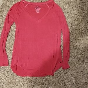 American Eagle v-neck long sleeve jeggings t
